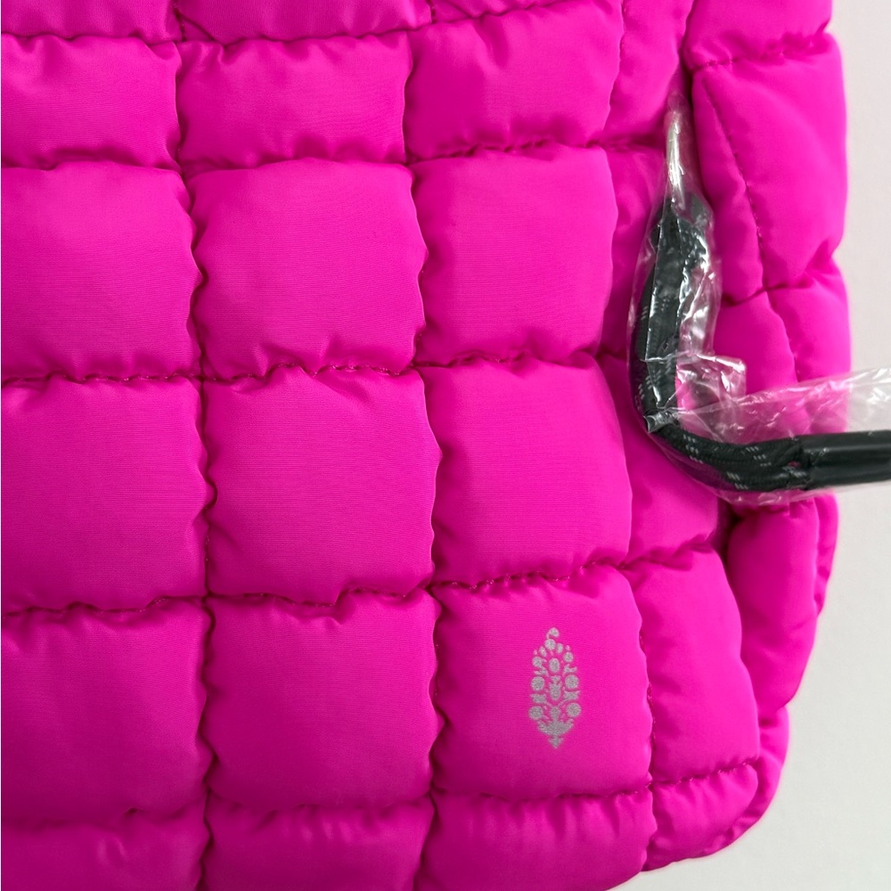 Free People Movement Quilted Baby Carryall Sling Bag Candy Pink - Picture 3 of 9
